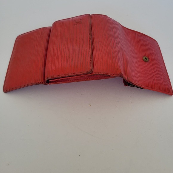 Louis Vuitton Vintage 1995 Epi Leather Wallet Red Medium Trifold Elise Retro - Picture 9 of 15